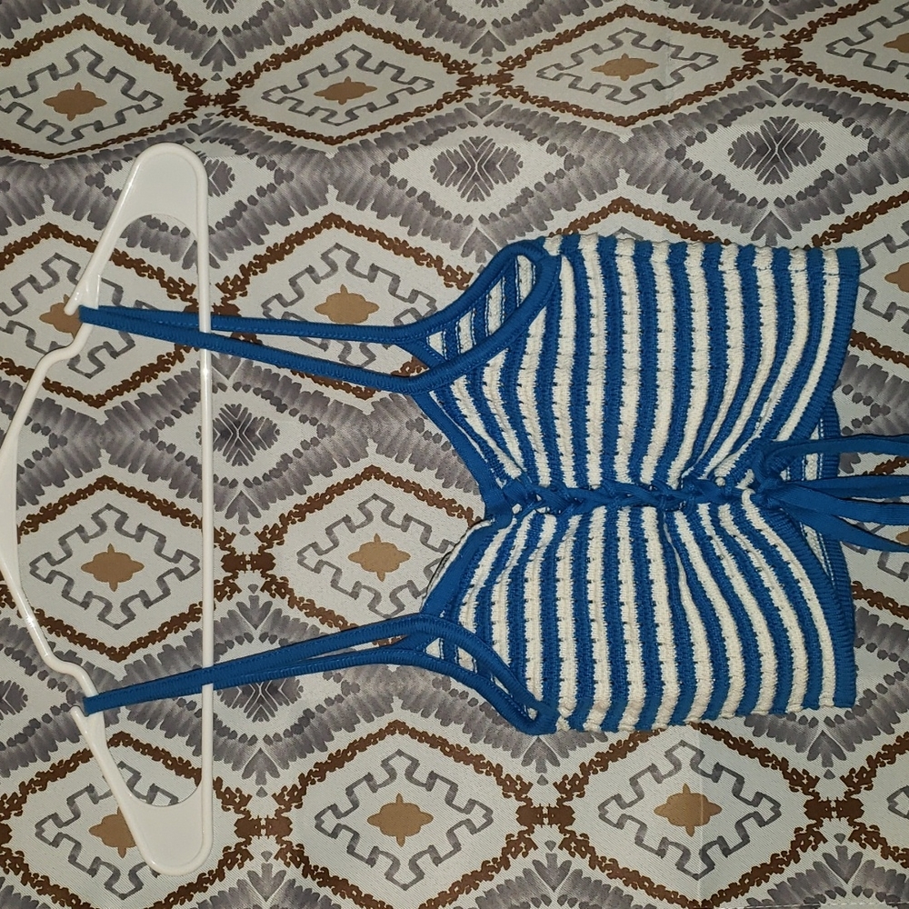 Halter top